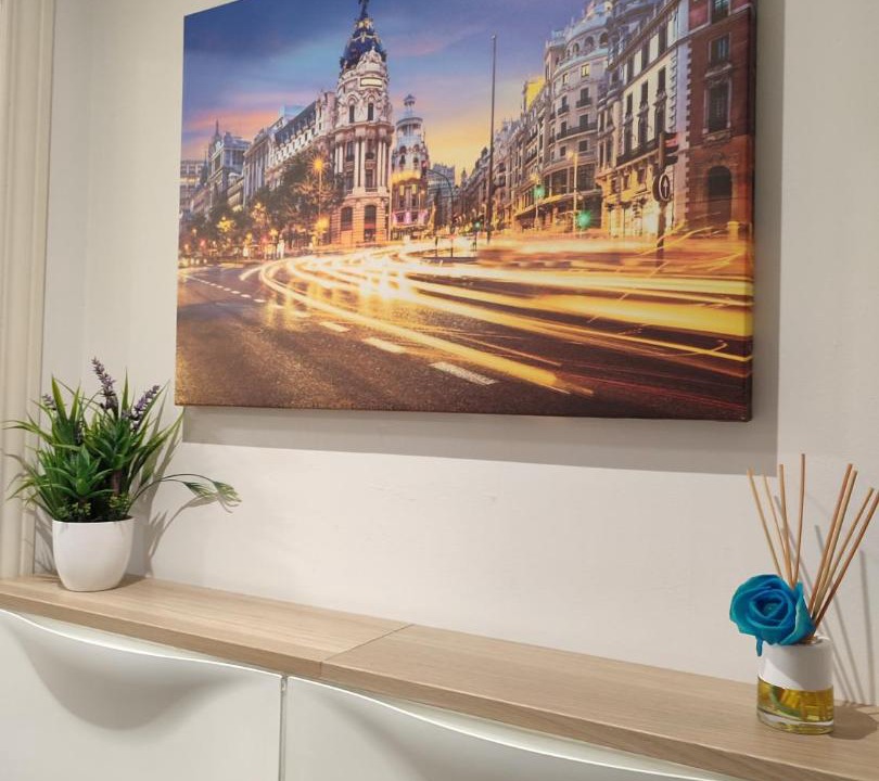 Getafe Apartment | Apartamento Getafe Central-UC3M, Renfe-Metro SOL 18 MIN PARKING Business Friendly