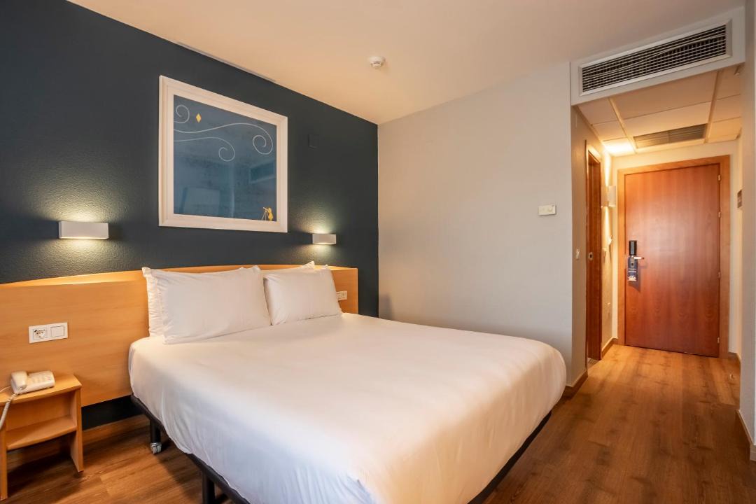 Espinardo Hotel | Travelodge Murcia