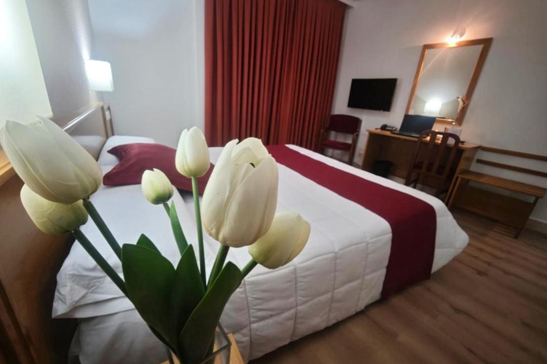 Villares de la Reina Hotel | Hotel Helmántico