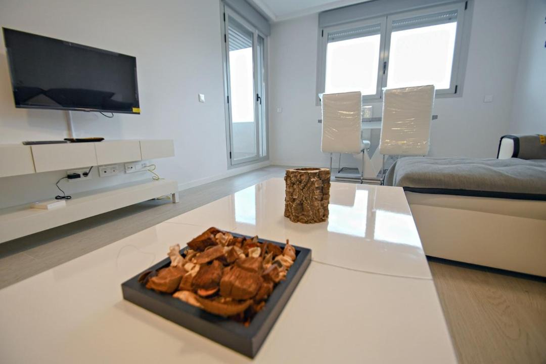 Rivas-Vaciamadrid Apartment | Timeless Elegance in Rivas