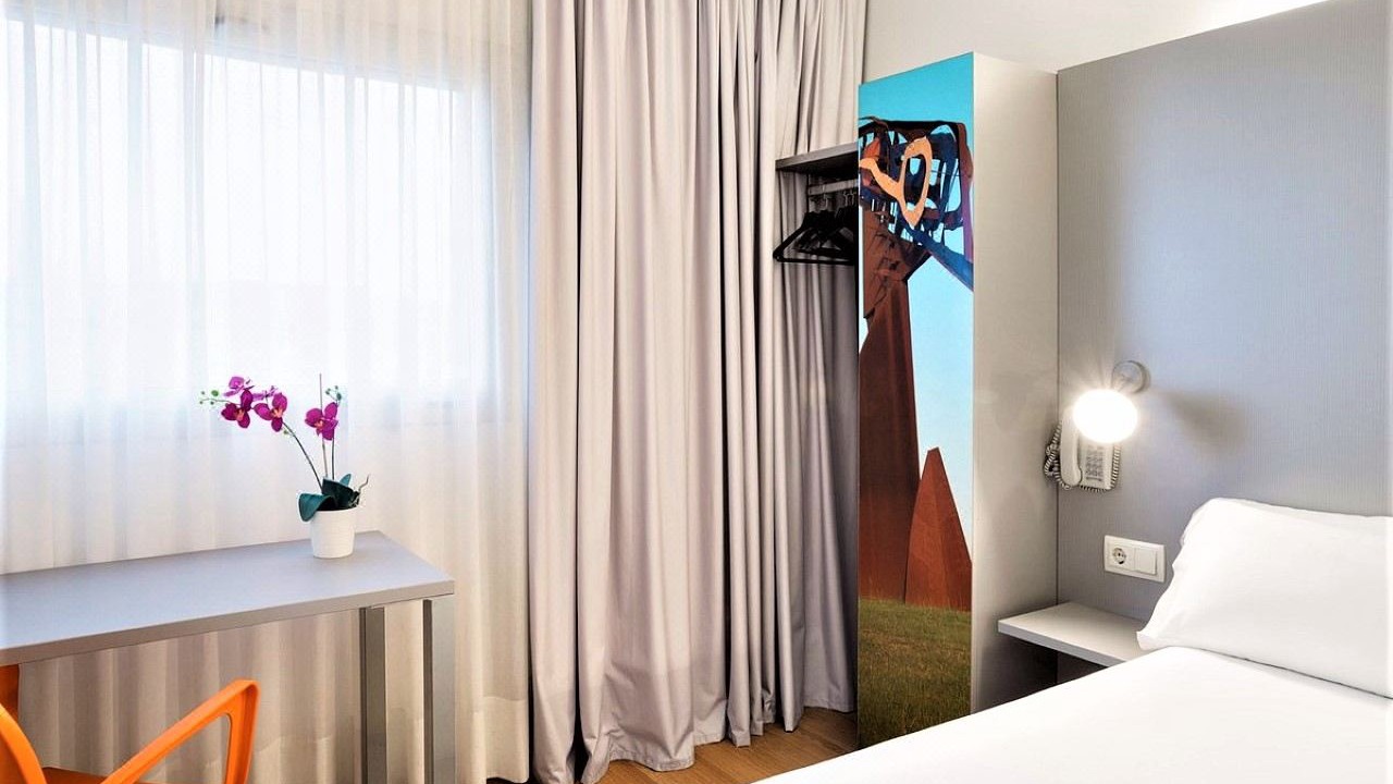 Photo of Bedroom in Salt