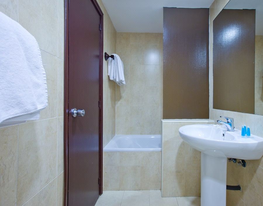 Photo of Bathroom in Recoletos
