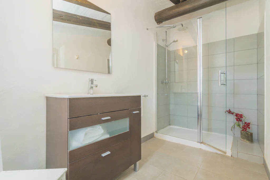 Photo of Bathroom in Biniaraix