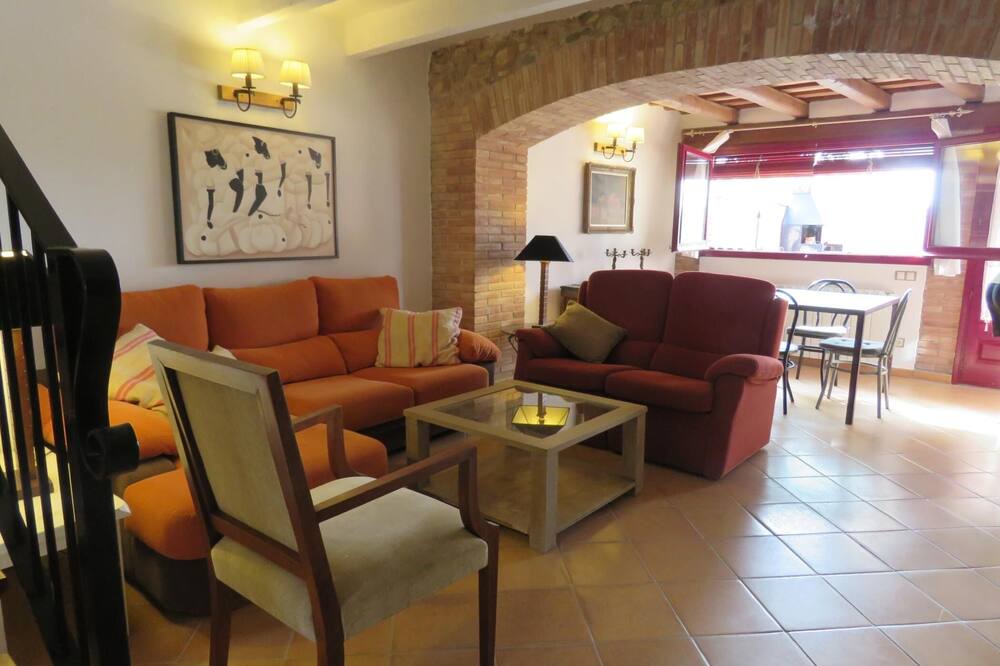 Photo of Livingroom in Orriols
