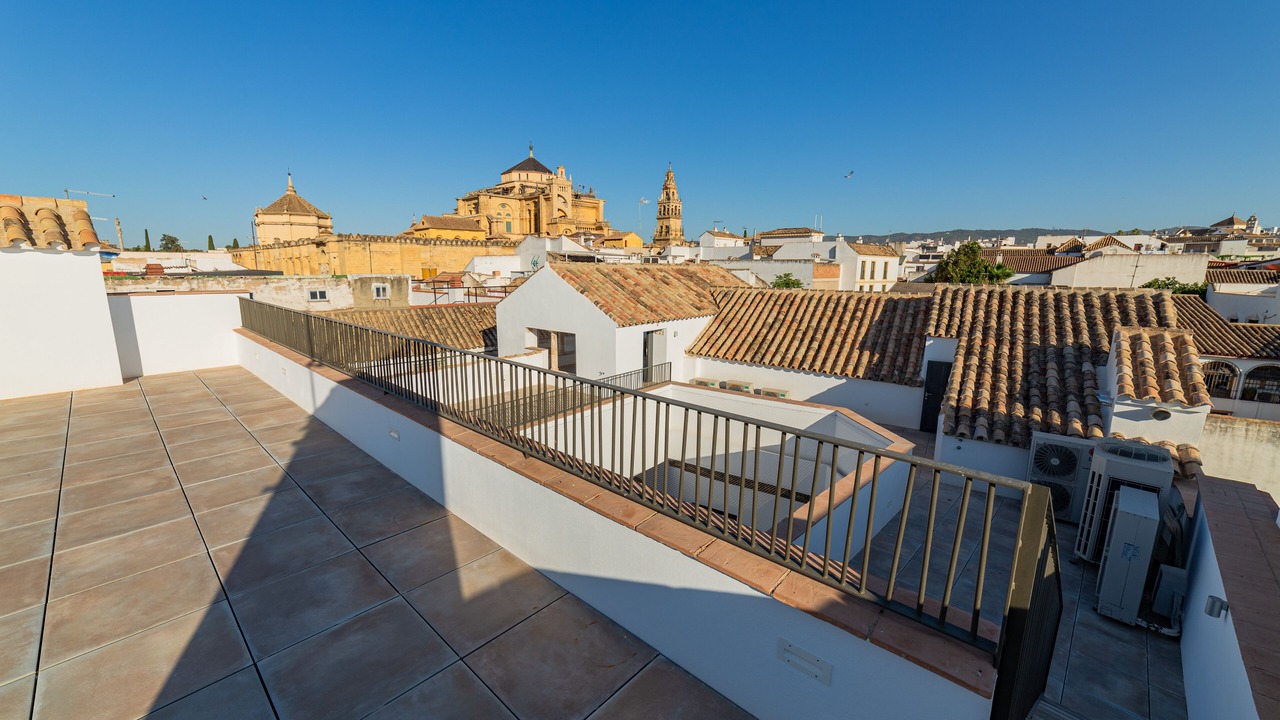 Photo of Patio Balcony in La Catedral