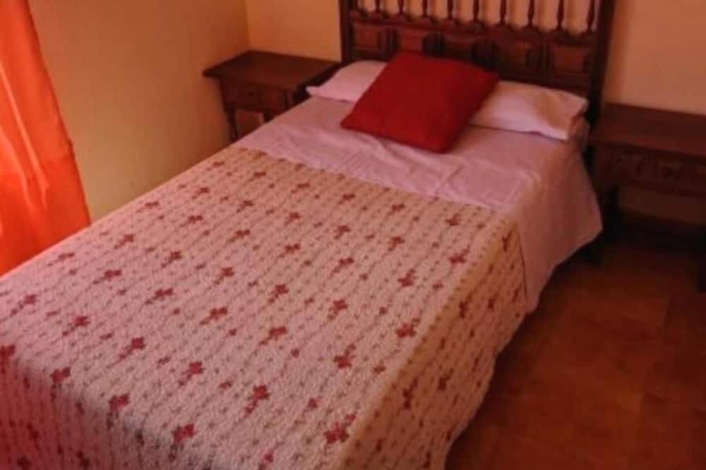 Photo of Bedroom in Hinojosa de Duero