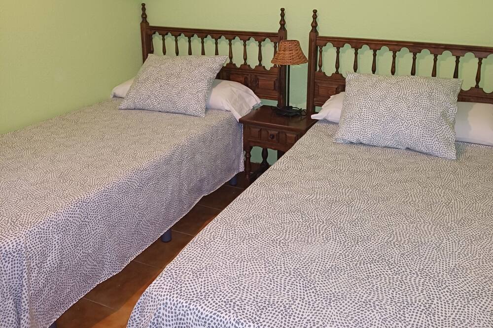 Photo of Bedroom in Hinojosa de Duero