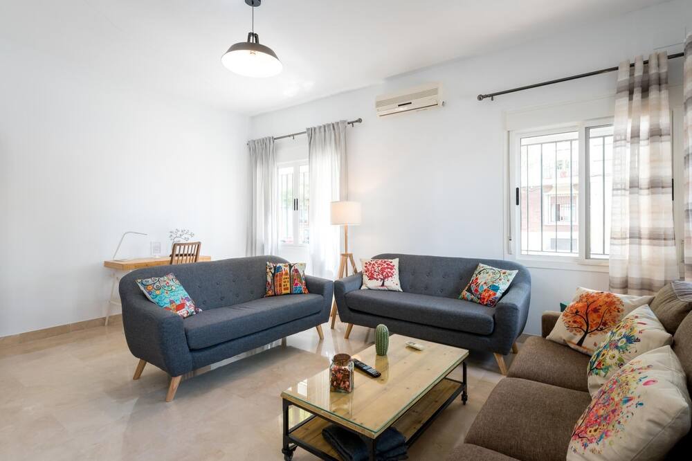 Photo of Livingroom in San Bernardo