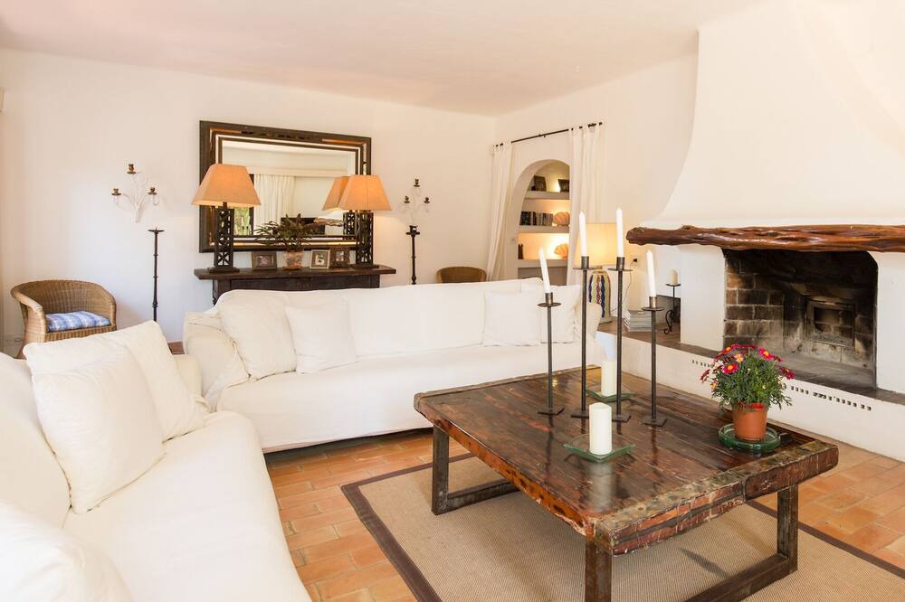 Photo of Livingroom in Sant Rafael de Sa Creu