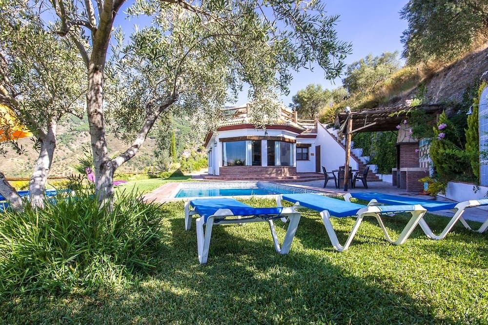 Photo of Outdoor in Canillas de Albaida