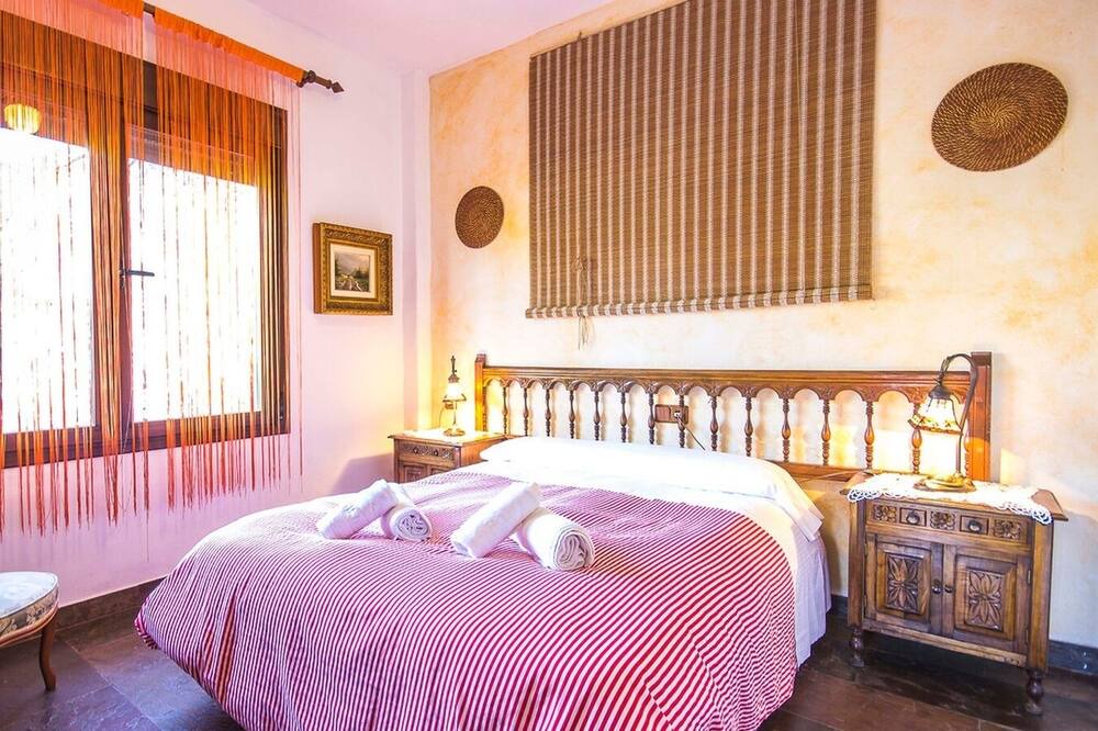 Photo of Bedroom in Canillas de Albaida