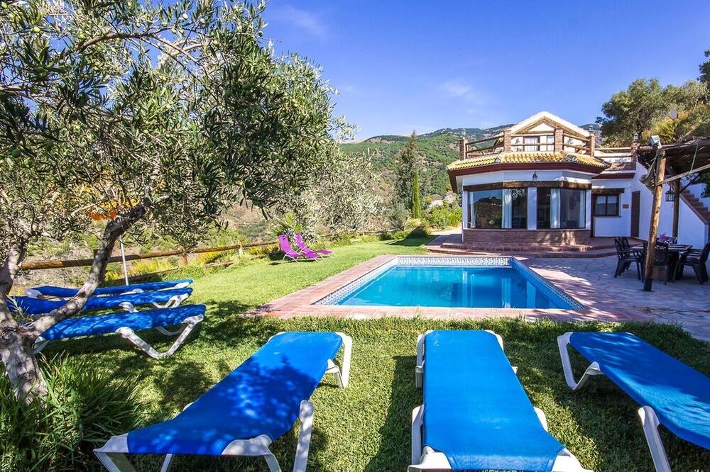 Photo of Outdoor in Canillas de Albaida