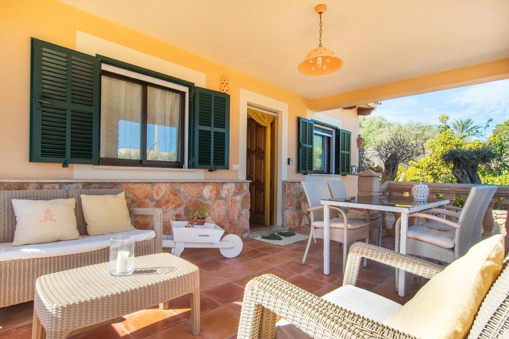 Photo of Patio Balcony in Cala Llombards