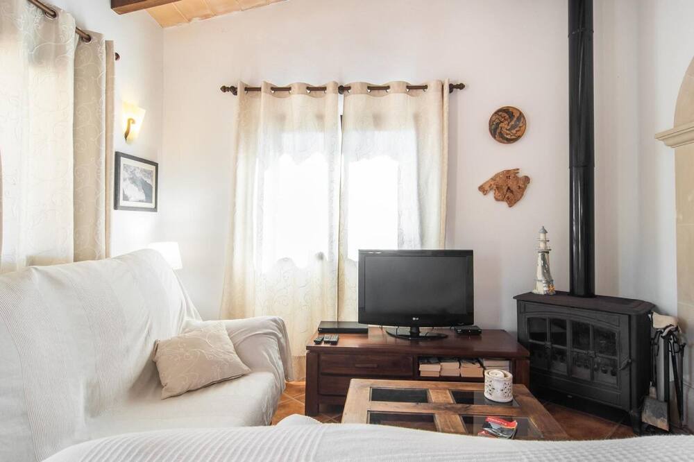 Photo of Livingroom in Cala Llombards