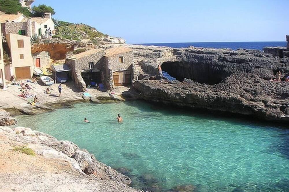 Photo of Others in Cala Llombards