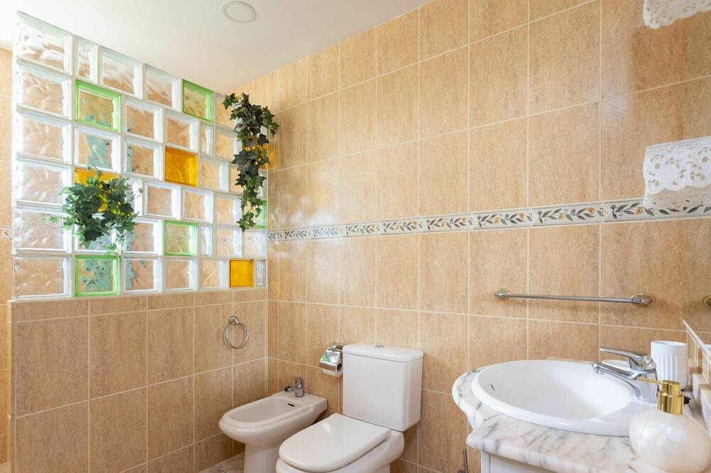 Photo of Bathroom in Las Arenas