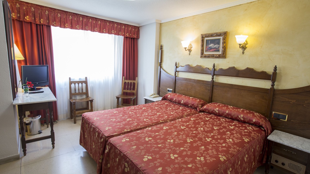 Photo of Bedroom in Alamedilla