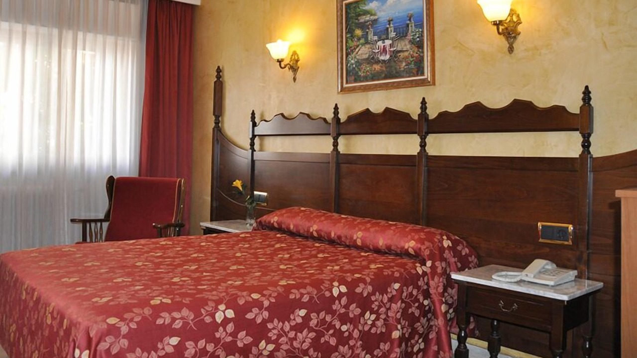 Photo of Bedroom in Alamedilla