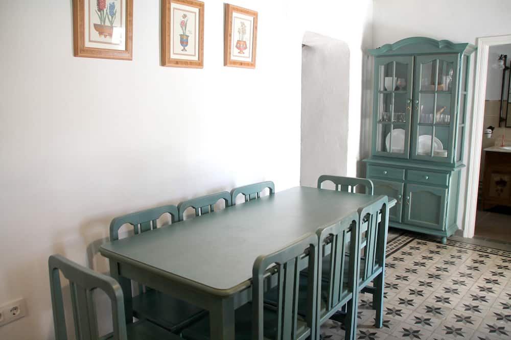 Photo of Livingroom in Benamahoma