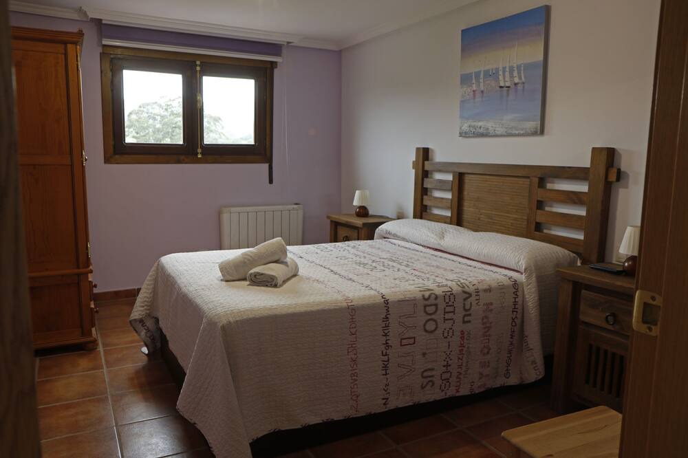 Photo of Bedroom in Ribadesella