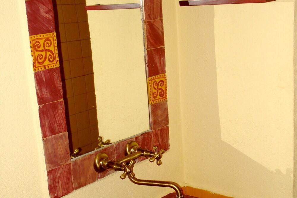 Photo of Bathroom in Ovejuela