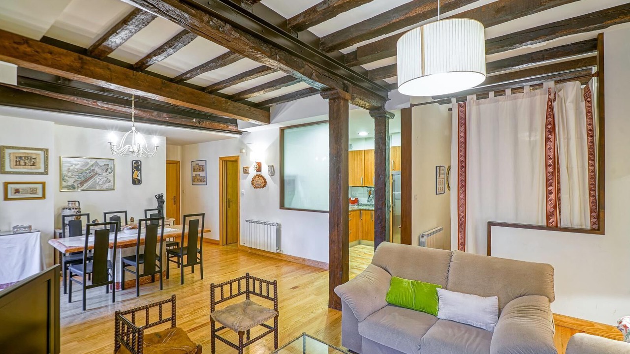 Photo of Livingroom in Old Town