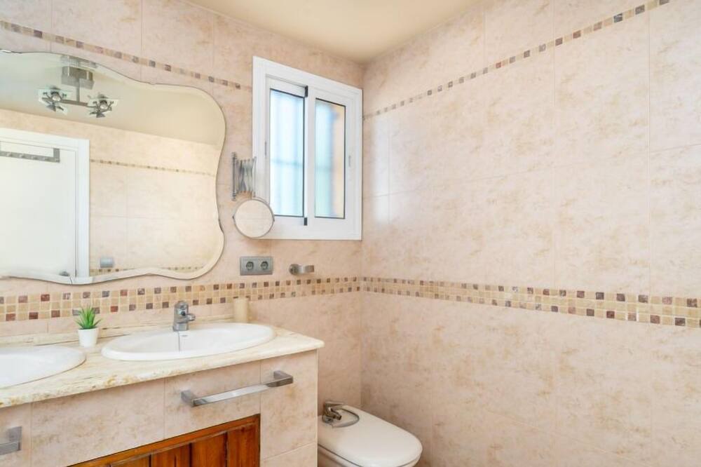 Photo of Bathroom in Calahonda