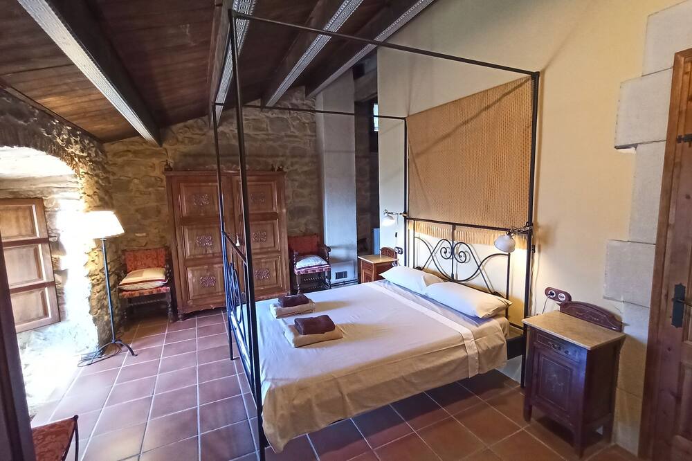 Photo of Bedroom in Amer