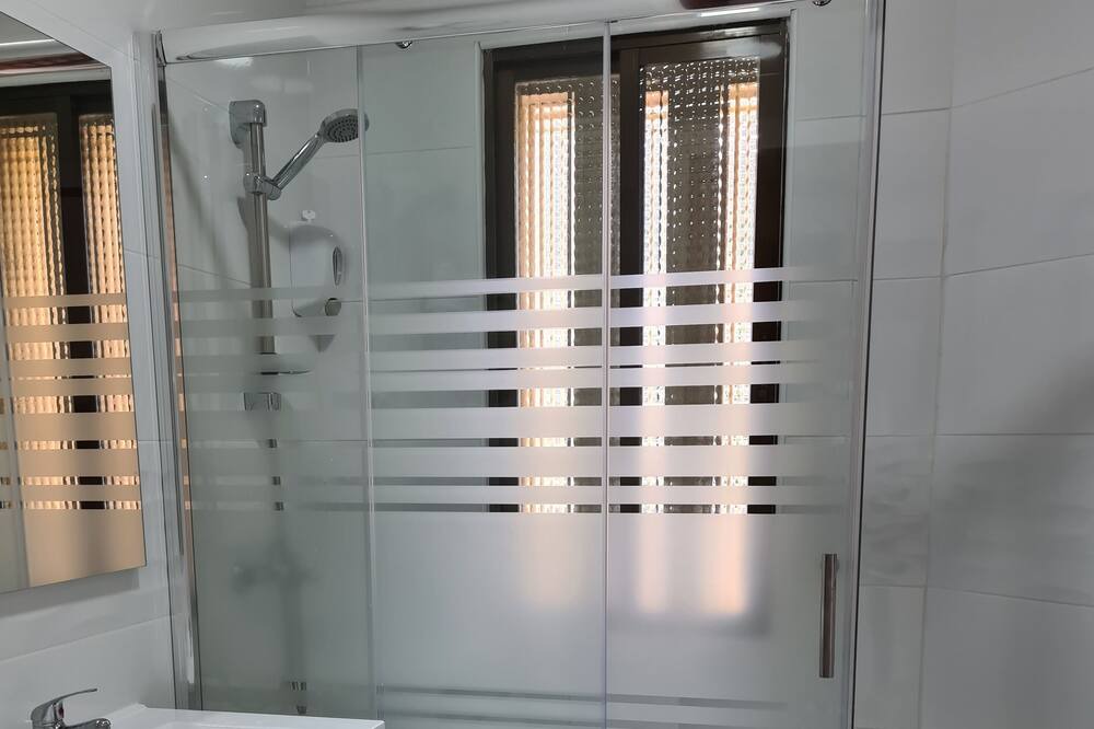 Photo of Bathroom in Canillas