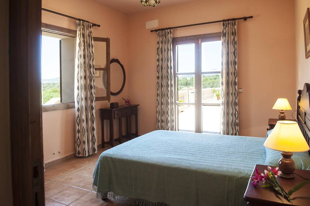 Photo of Bedroom in S'alqueria Blanca