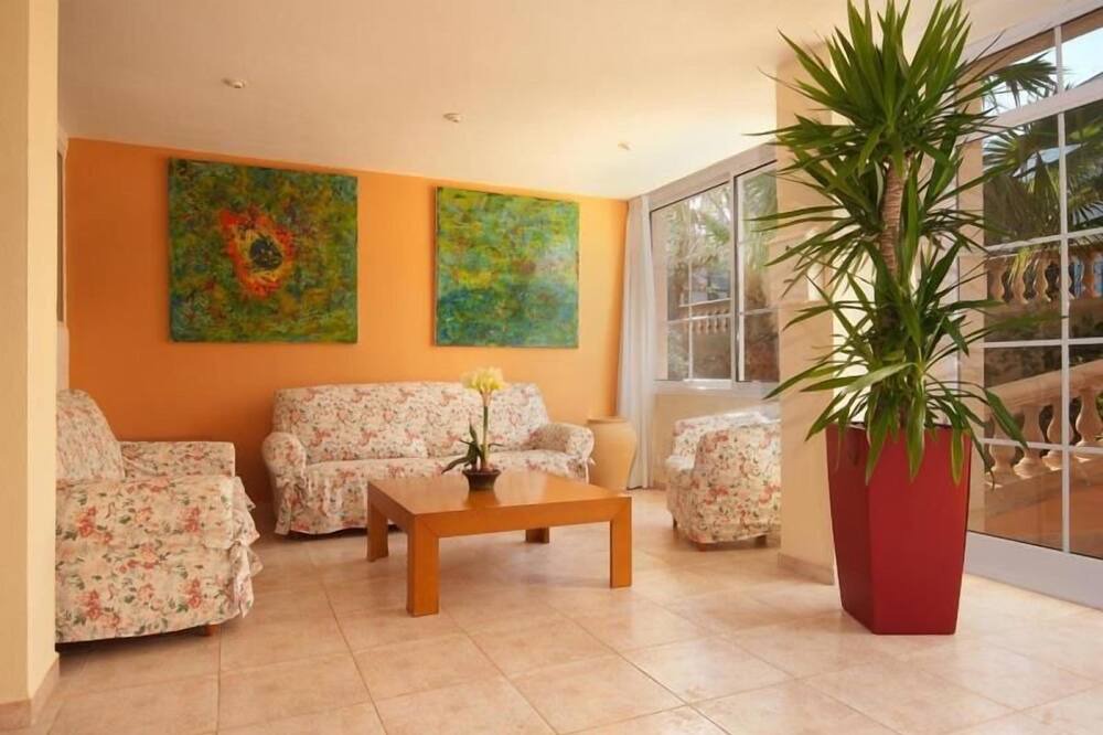 Photo of Livingroom in Cala San Vicente