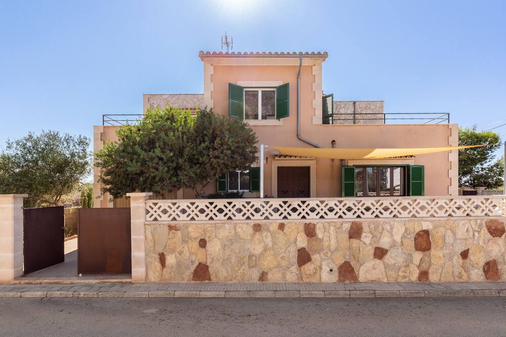 Photo of Outdoor in Cala Llombards