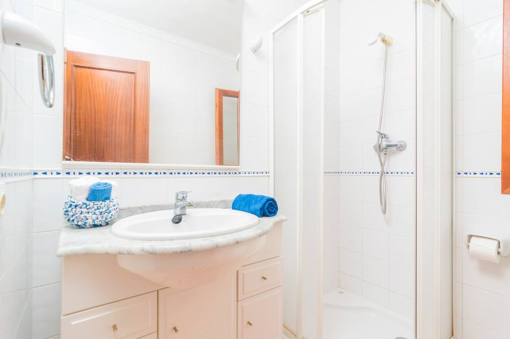 Photo of Bathroom in Alcanada