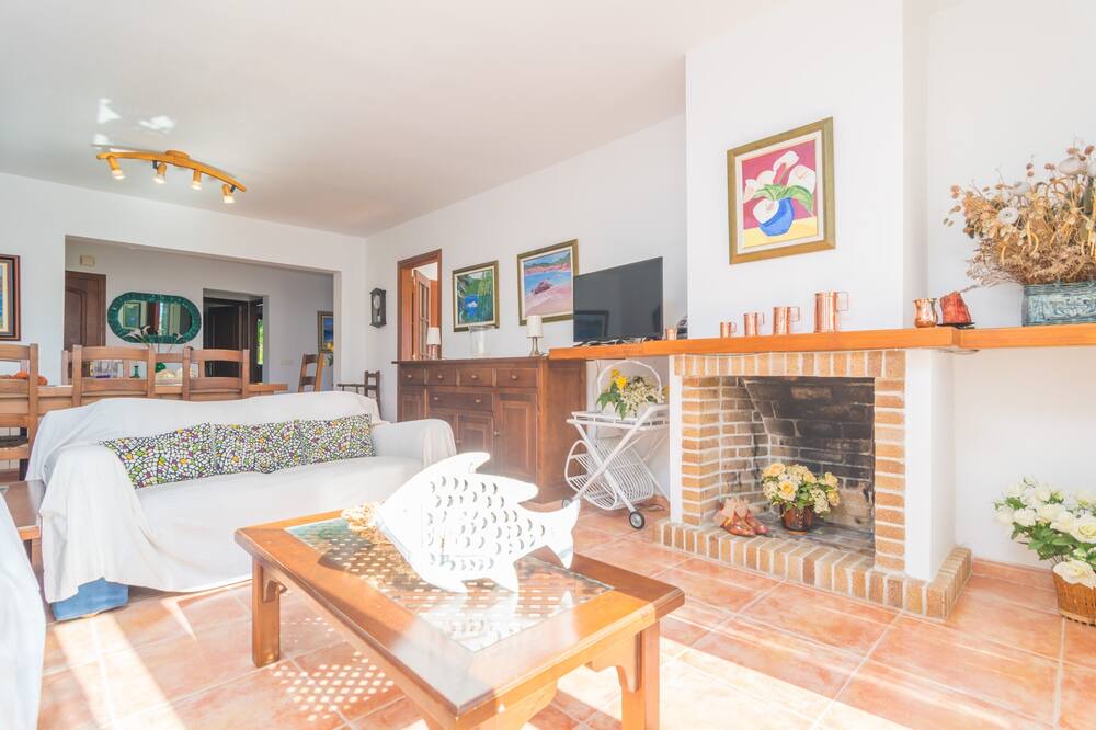 Photo of Livingroom in Alcanada
