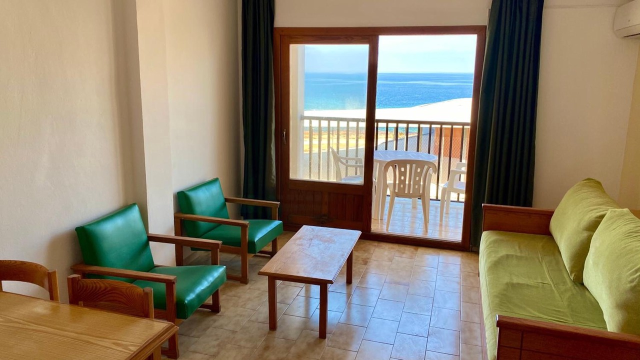 Photo of Livingroom in San Antonio Bay