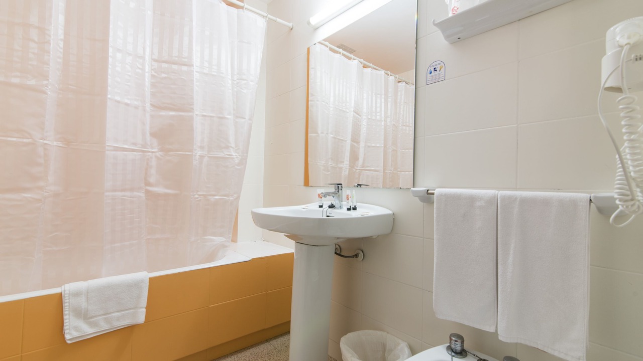 Photo of Bathroom in Cala de Bou