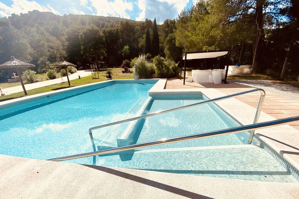 Photo of Outdoor in Urbanitzacio Gotmar