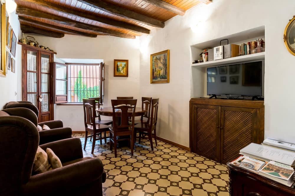 Photo of Livingroom in Santa Cruz