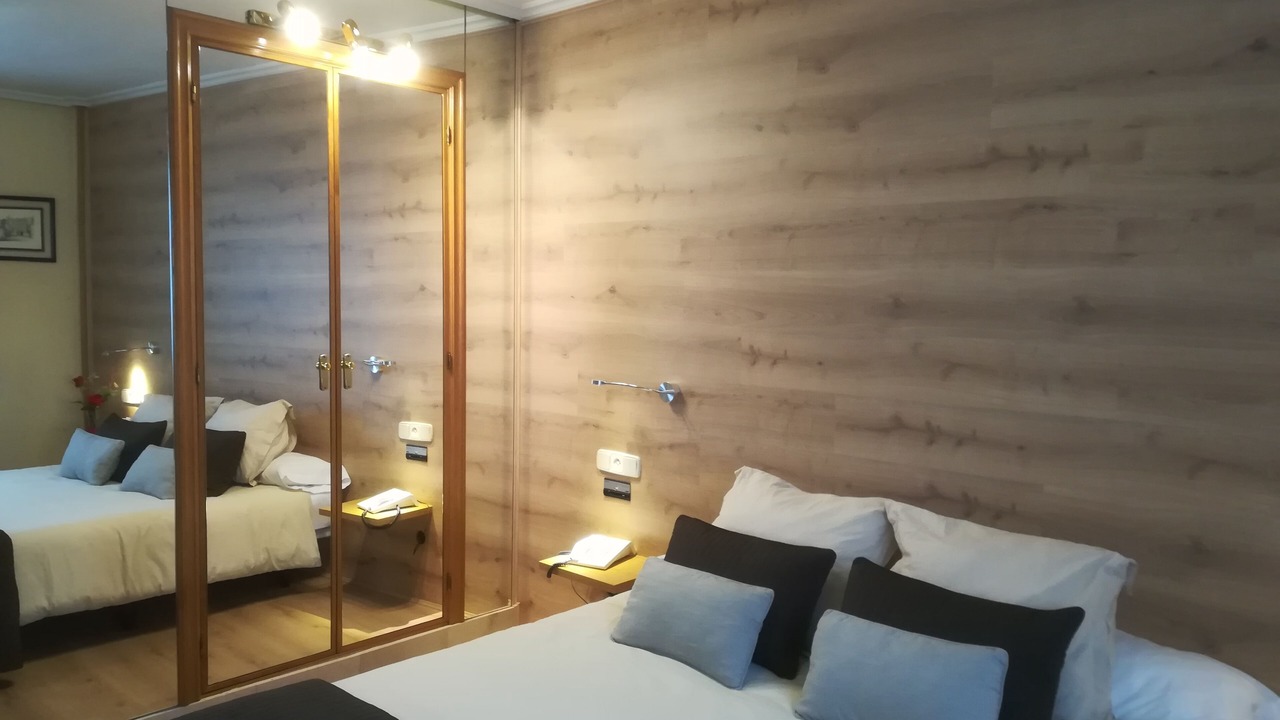 Photo of Bedroom in Villares de la Reina