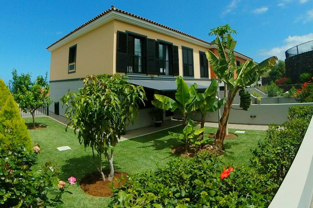 Photo of Outdoor in Santa Ursula