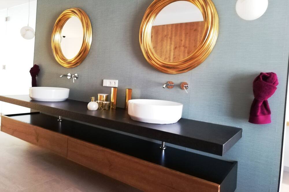 Photo of Bathroom in Porto Cristo