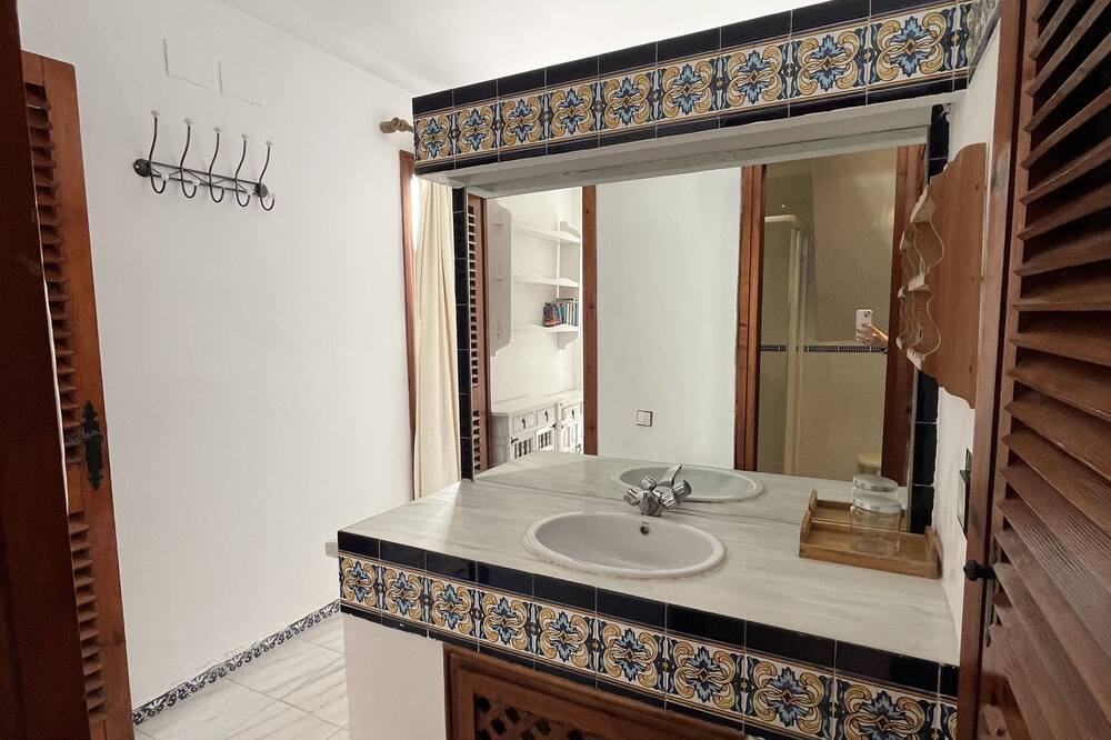Photo of Bathroom in Playa del Sol-Villacana