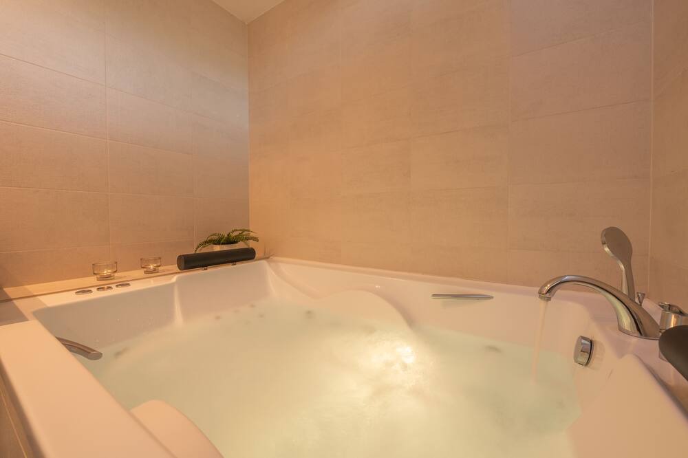 Photo of Bathroom in Sant Esteve de Guialbes