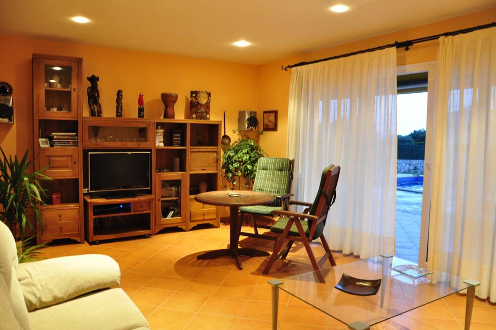 Photo of Livingroom in Cales Piques