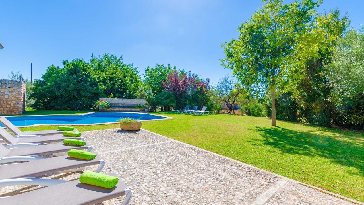 Photo of Outdoor in Lloseta