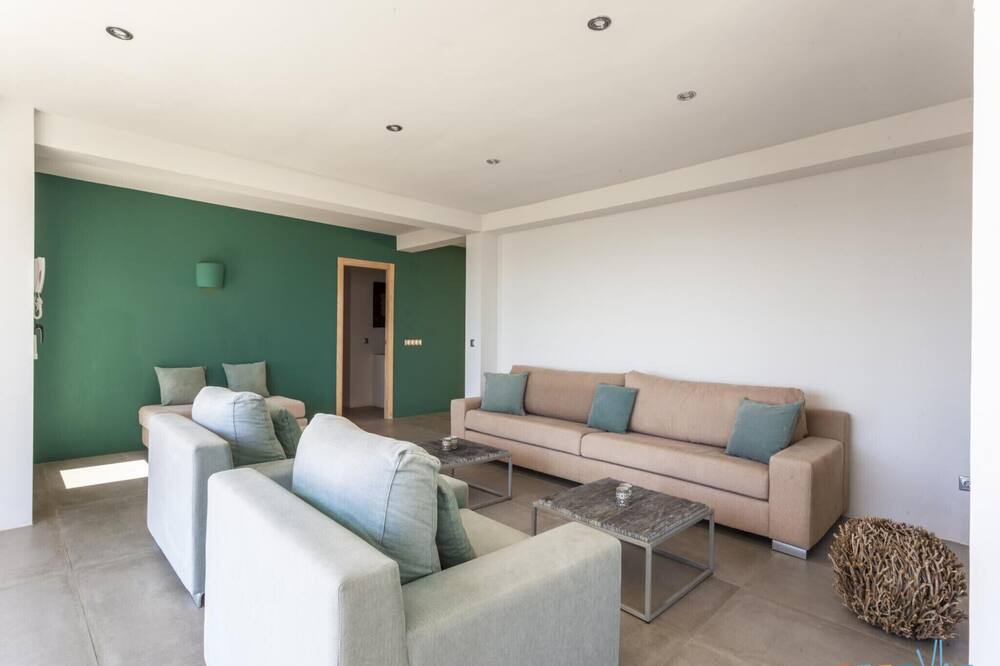 Photo of Livingroom in Benimeit