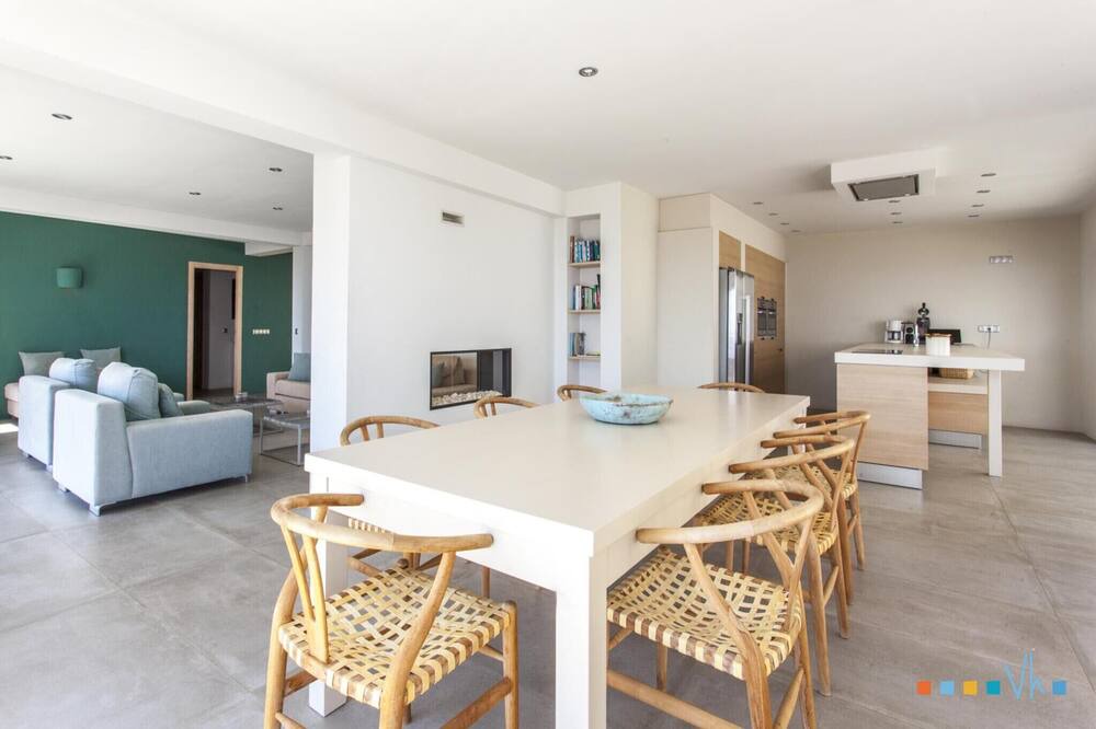 Photo of Livingroom in Benimeit