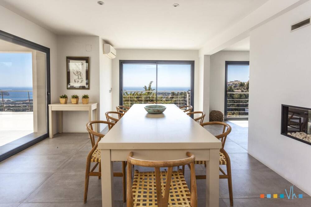 Photo of Livingroom in Benimeit