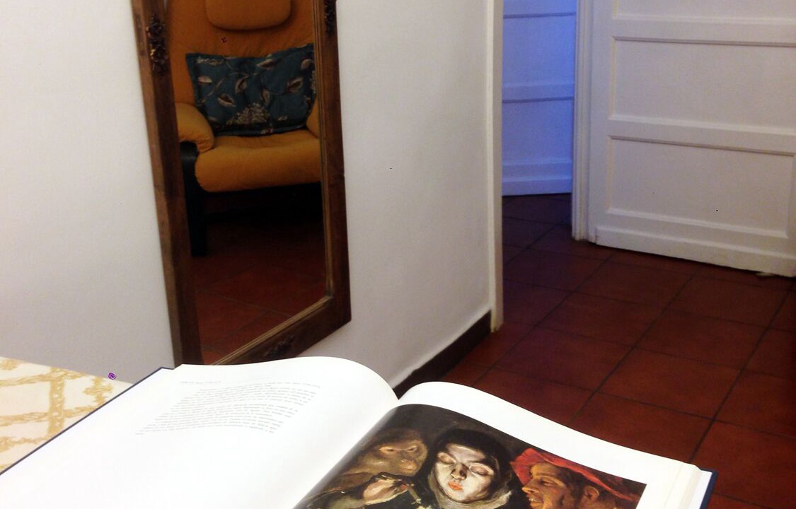 Photo of Others in Van Dyck