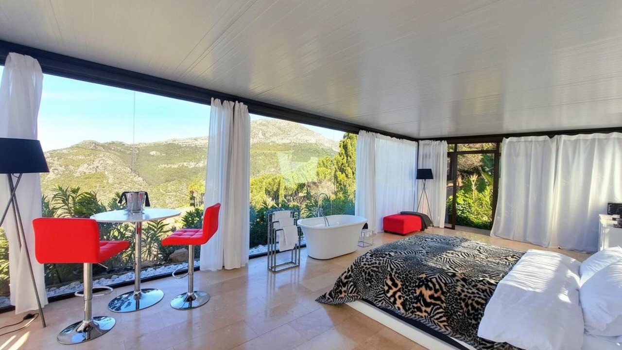 Photo of Others in Casares
